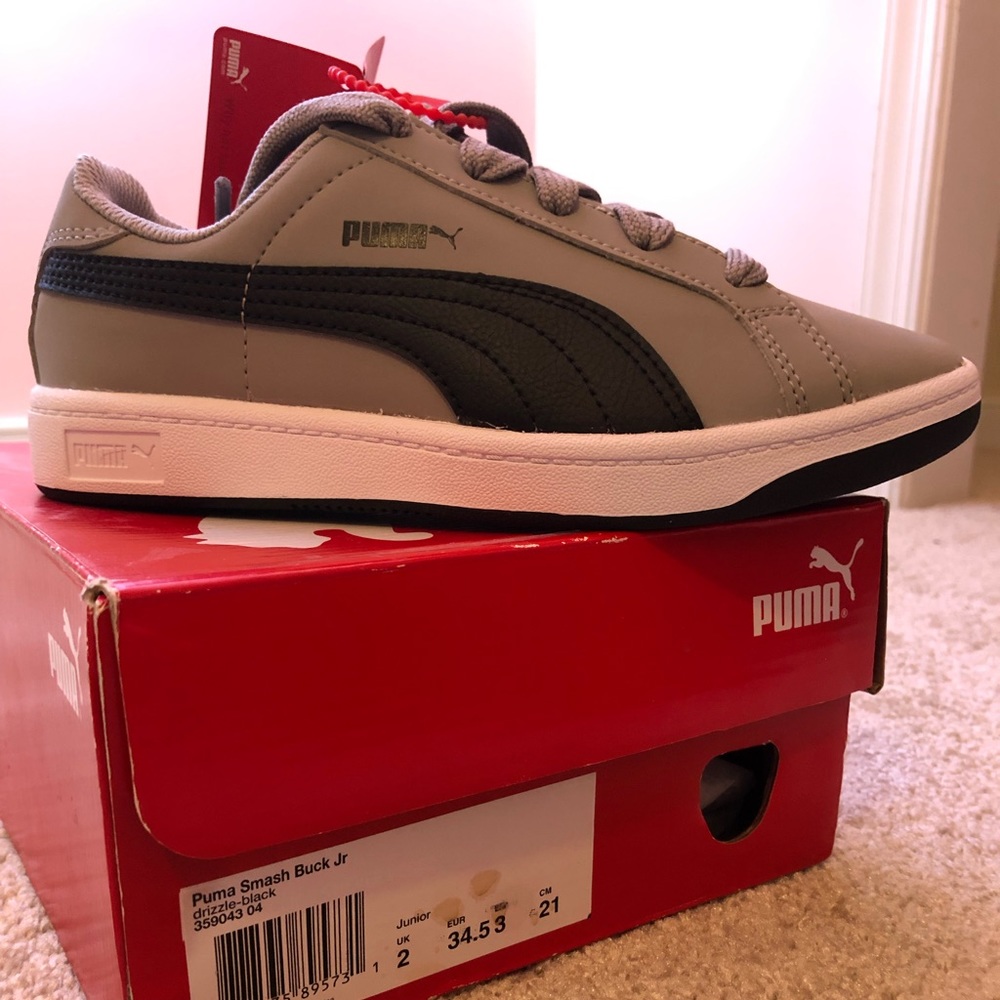 Boy shoes